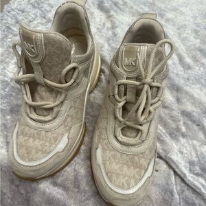 Michael Kors MK Monogram Platform Sneakers Beige Cream Trainers